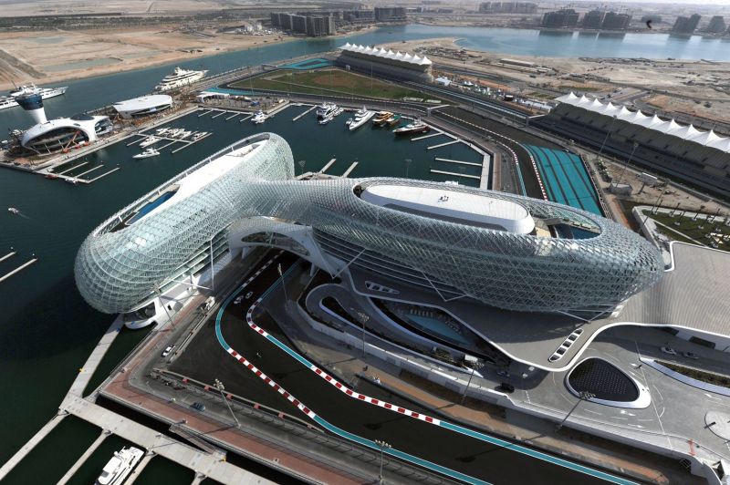 Yas Marina Circuit niềm tự hào của Các tiểu vương quốc Ả Rập thống nhất